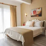 Hotel 716