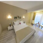 716 Hotel