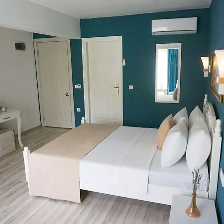 Hotel 716