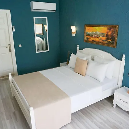 Hotel 716 2*