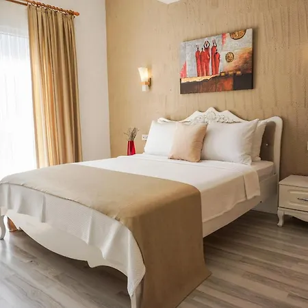 716 Hotel